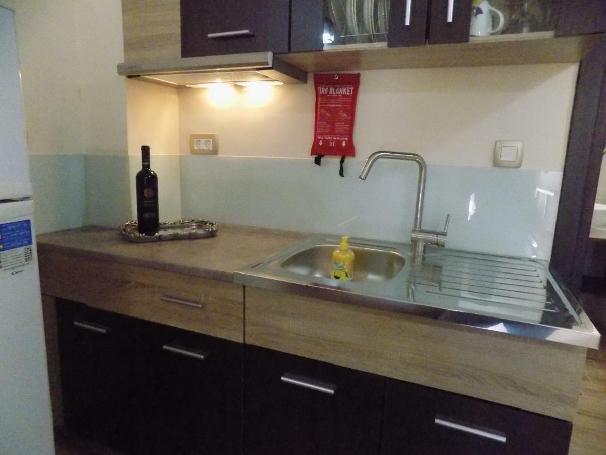 Souvlakis Pool Suites Chania  Exterior foto